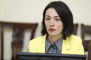 Իմ անունով, օգտագործելով իմ լուսանկարը, կեղծ հաշիվներ են բացվել, գրում են տարբեր թեմաներով. ԿԳՄՍ նախարար