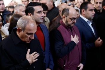 Պատարագի չէի գնում, ապահոգևորականության մթնոլորտը մեծ արգելք էր, հիմա այդ խնդիրը լուծված է․ Փաշինյան