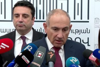 Փաշինյանը մանրամասնում է, թե մեկուսարանում ինչ են խոսել Կարեն Կարապետյանի հետ