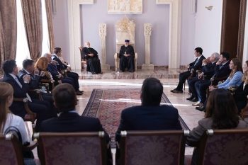 Կաթողիկոսն ընդունել է Արգենտինայի օրենսդիր մարմնի ներկայացուցիչներին