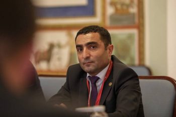 Կարապետյանների ընտանիքը դիվիդենտ է ստանալու մեր խնայողությունների արդյունքում․ Ռոմանոս Պետրոսյան