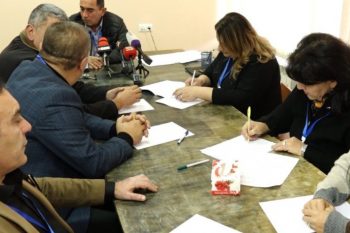 Շիրակի մարզում ավագանու երկու անդամներ հրաժարականի դիմում են ներկայացրել