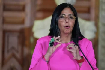 Վենեսուելայի սահմանադրական դատարանը որոշել է, որ երկրի նախագահի պարտականությունները կկատարի Դելսի Ռոդրիգեսը