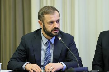 Ինչո՞ւ է թանկացել հեղուկ գազը․ պարզաբանում է նախարարը