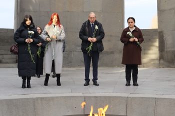 Փարիզի արվեստի և մշակույթի Ժորժ Պոմպիդու կենտրոնի նախագահն այցելել է Հայոց ցեղասպանության հուշահամալիր