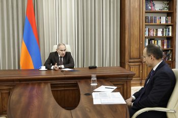 Նիկոլ Փաշինյանն Աշխատանքի և սոցիալական հարցերի նախարարի հետ թոշակների բարձրացման շուրջ ունեցել է աշխատանքային քննարկում