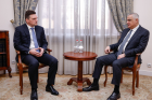 Մհեր Գրիգորյանը Պոդգուզովի հետ քննարկվել է Հայաստանում ԵԱԶԲ աջակցությամբ իրականացվող ծրագրերը