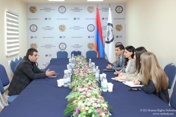 Անահիտ Մանասյանը հանդիպել է Ադրբեջանից վերադարձած Դավիթ Դավթյանի հետ