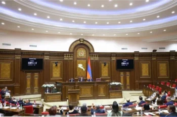 ԱԺ-ն առաջին ընթերցմամբ ընդունեց Ընտրական օրենսգրքում փոփոխություններ անելու ընդդիմադիրների կարծիքով՝ խնդրահարույց նախագիծը