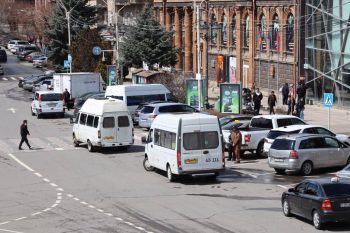 Գյումրու ներքաղաքային տրանսպորտն անցնում է ամառային աշխատանքային գրաֆիկի. ի՞նչ փոփոխություններ են սպասվում