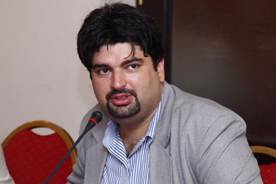 «Հայաստանը չի փոխի իր հիմնական գիծը։ Բայց միևնույն ժամանակ կփորձի չսադրել Ռուսաստանին»․Միքայել Զոլյան
