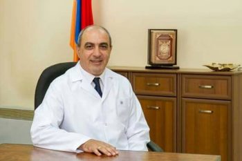 Մահացել է Գյումրու բժշկական կենտրոնի տնօրեն Արմեն Իսահակյանը