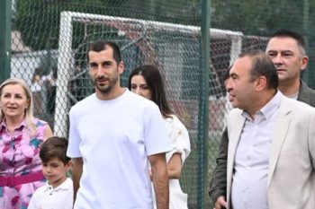 Բարի գալուստ տուն, Հենրի՛խ. Մխիթարյանն այցելել է Փյունիկի ակադեմիա
