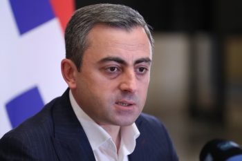Խուզարկություն՝ Իշխան Սաղաթելյանի բնակարանում