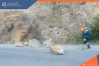 Քարաթափում դեպի Ջերմուկ տանող ճանապարհին