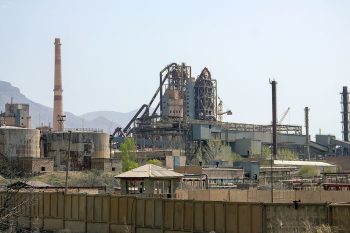 «Արարատցեմենտի» հարգելի աշխատողներ, նրանք, ովքեր մարդկանց վրա ճնշում կգործադրեն՝ նրանց մղելով գործողությունների, ազատվելու են աշխատանքից»․Փաշինյան