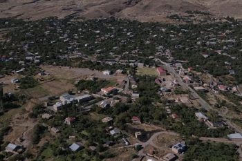 Կոշը փոխվում է, բնակիչների հոգսերը՝ մնում․ ի՞նչն է ստվերում գյուղի զարգացումը