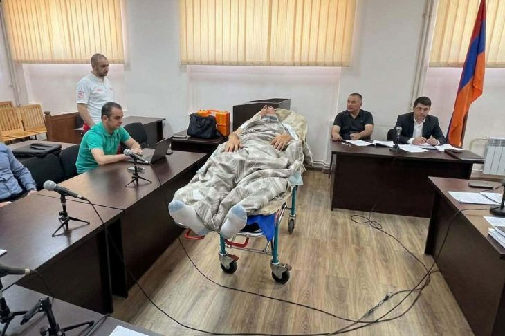 «Սա բացարձակ ուժի ցուցադրություն է, բռնություն է ու խոշտանգում». իրավապաշտպանը Գագիկ Խաչատրյանի նկատմամբ գործողությունների մասին